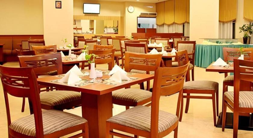 Hotel Bintang Wisata Mandiri Jakarta Kültér fotó