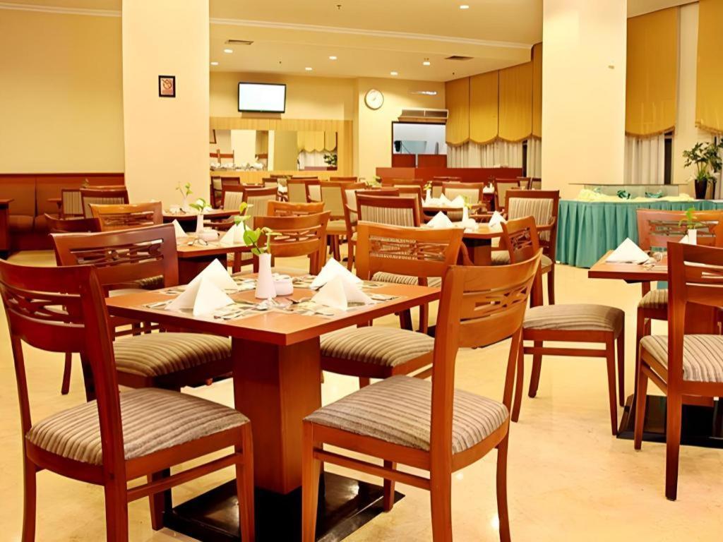 Hotel Bintang Wisata Mandiri Jakarta Kültér fotó